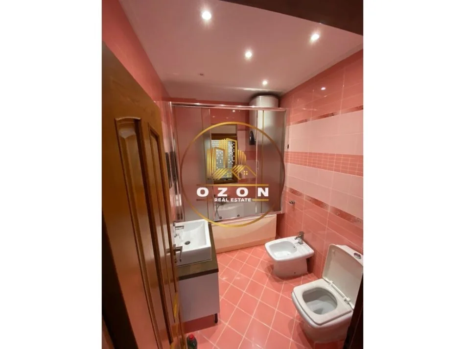 Apartament me Qera 2+1+2, Rruga e Kosovareve!