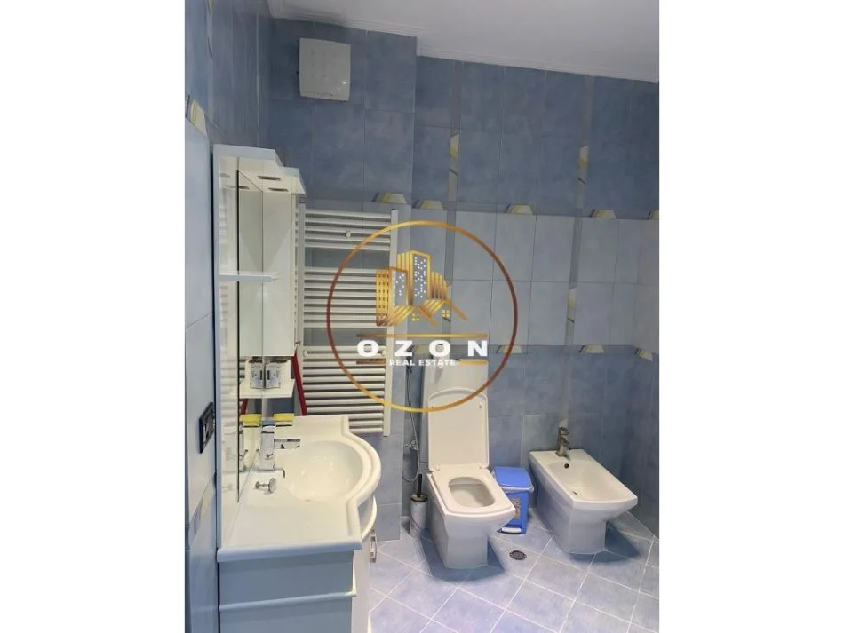 Apartament me Qera 2+1+2, Rruga e Kosovareve!