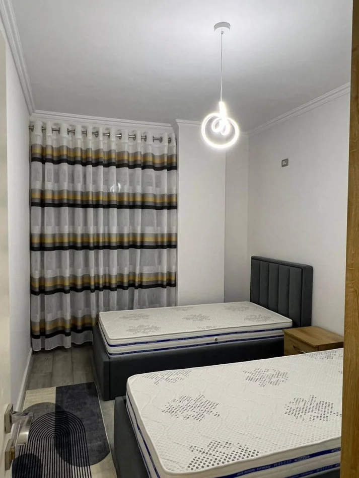 Tirane, shitet apartament 2+1 Kati 1, 91 m² 146.000 € (astir)