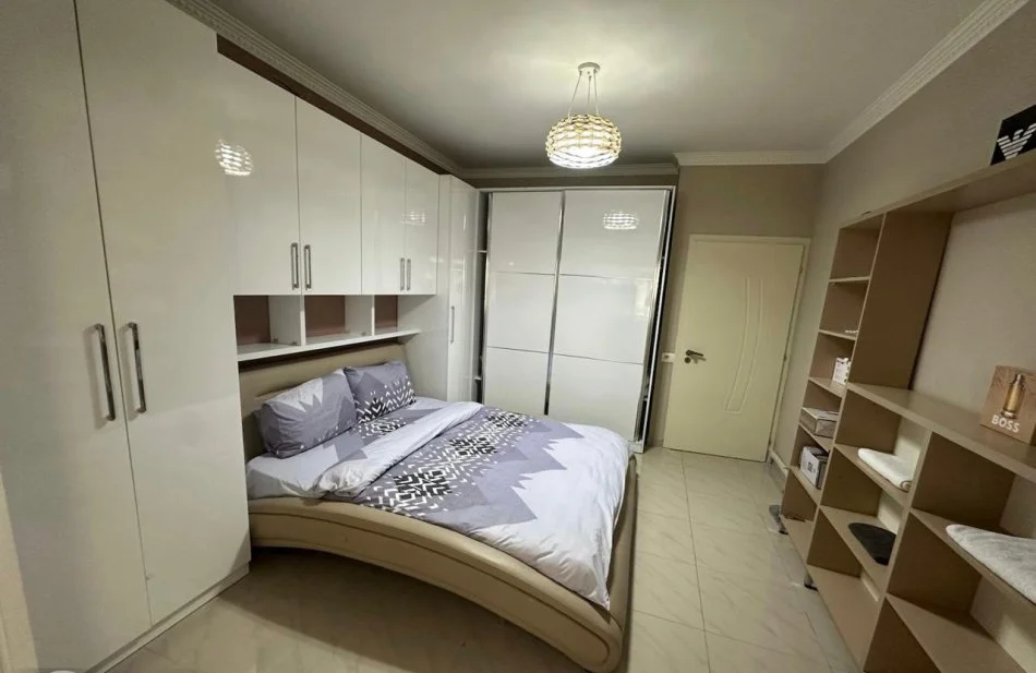 Tirane, shitet 1+1 Kati 3, 53 m² 120.000 € (Rruga Hoha Tahsim)