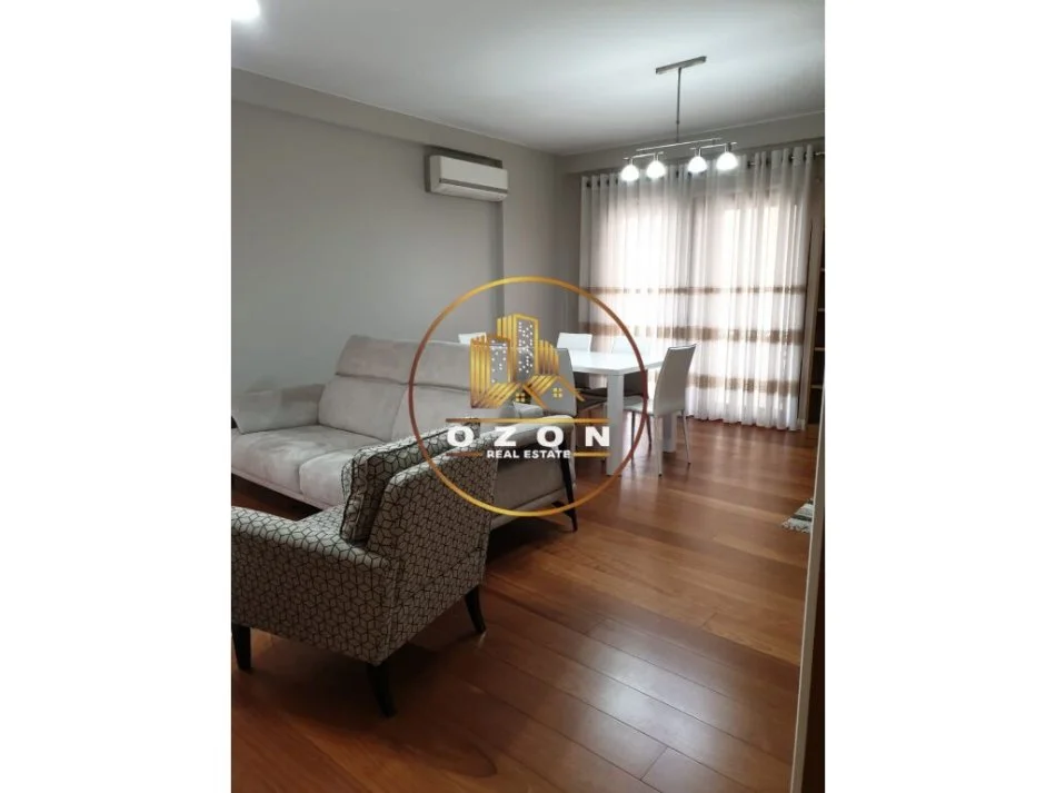 Apartament per Qera 3+1+2 , Liqeni i Thate!