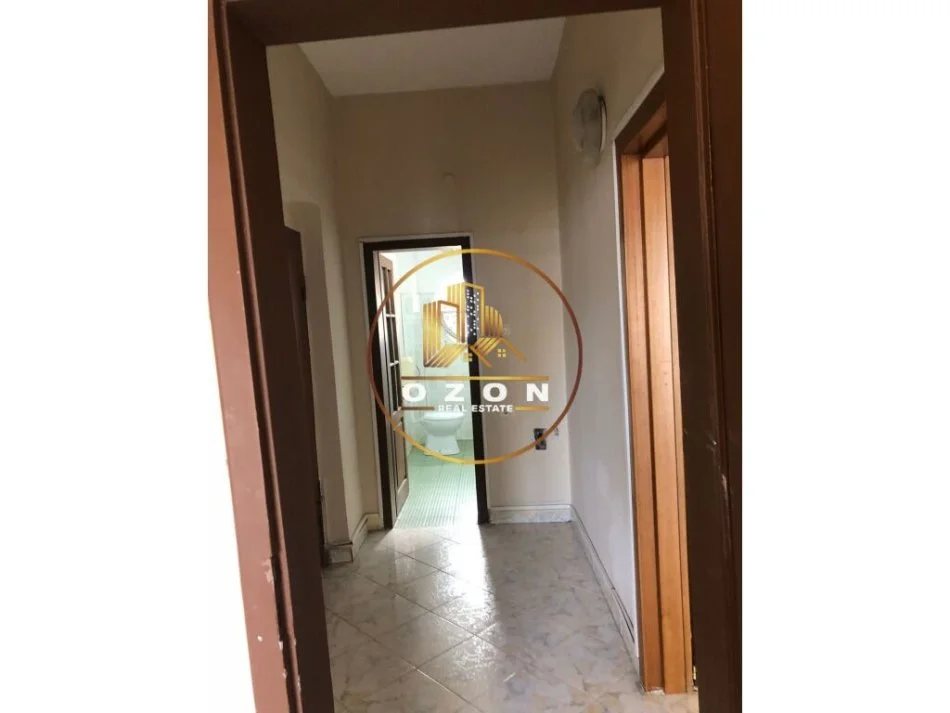 Apartament 1+1 me qira për biznes tek Sheshi Wilson!
