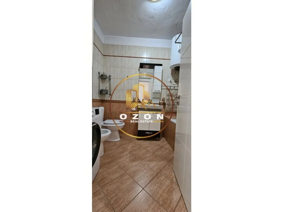 Apartament 3+1 per qira prane Liqenit te Tiranes !