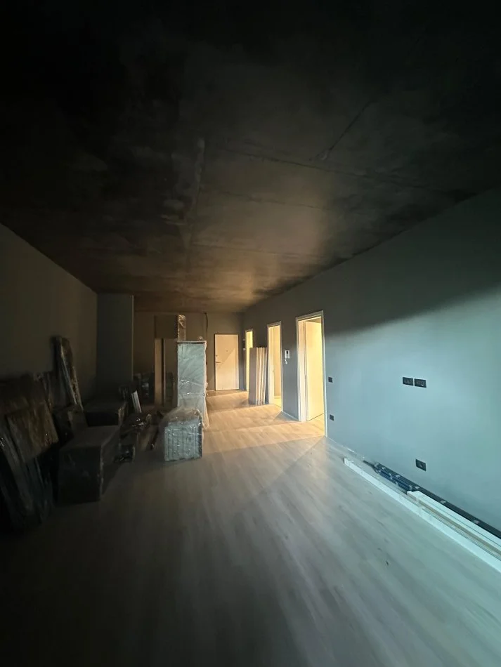 Tirane, jap me qera apartament 1+1+Ballkon Kati 4, 118 m² 430.450 € (Lion Rezidenc)