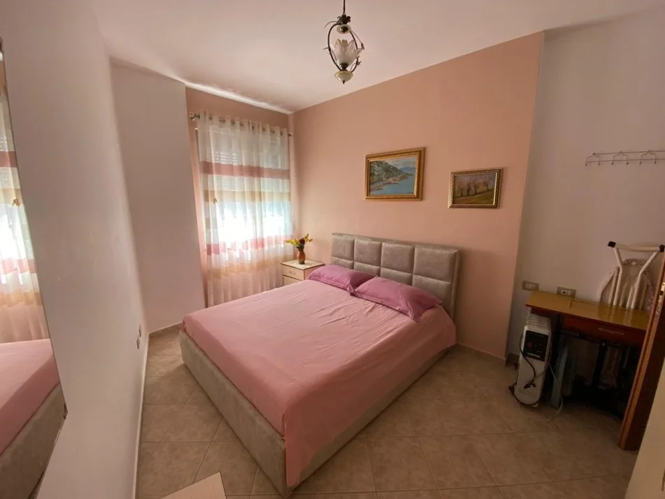 Tirane, jepet me qera apartament 2+1+Ballkon Kati 6, 76 m² 600 € (Mine Peza)