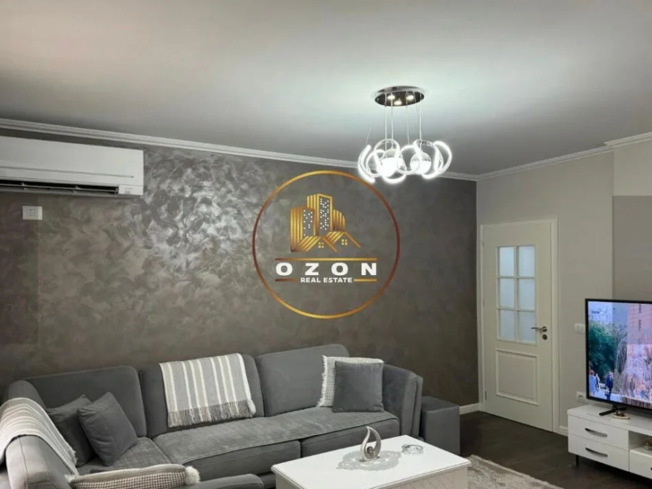 Apartament Ne Shitje 2+1+2 Ballkone Tek Selvia!