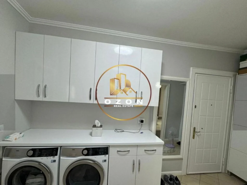 Apartament Ne Shitje 2+1+2 Ballkone Tek Selvia!