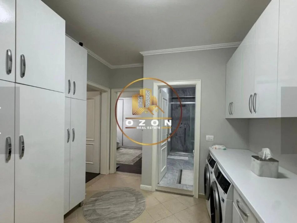 Apartament Ne Shitje 2+1+2 Ballkone Tek Selvia!