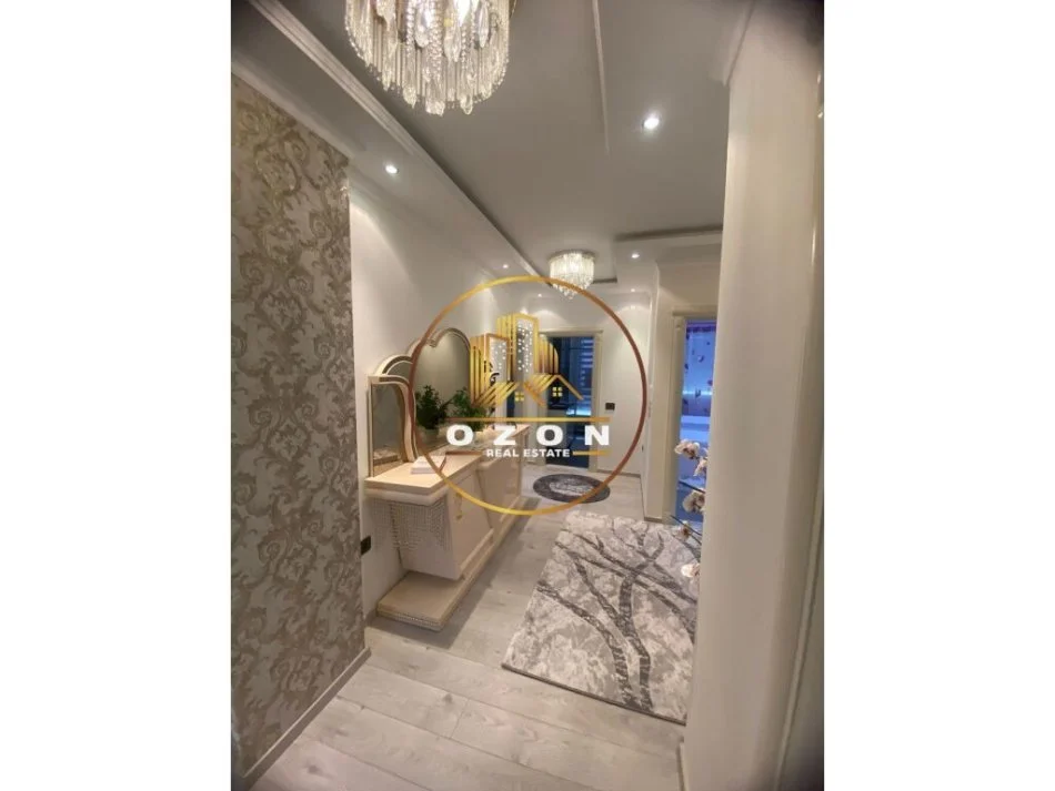 Apartament Ne Shitje 3+1+2 Prane UET/ PORCELAN.