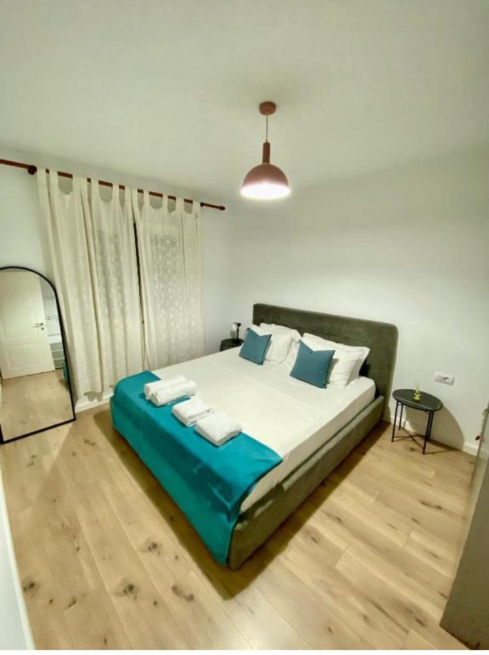 Tirane, jepet me qera apartament 1+1 Kati 0, 54 m² 700 € (Myslym Shyri)