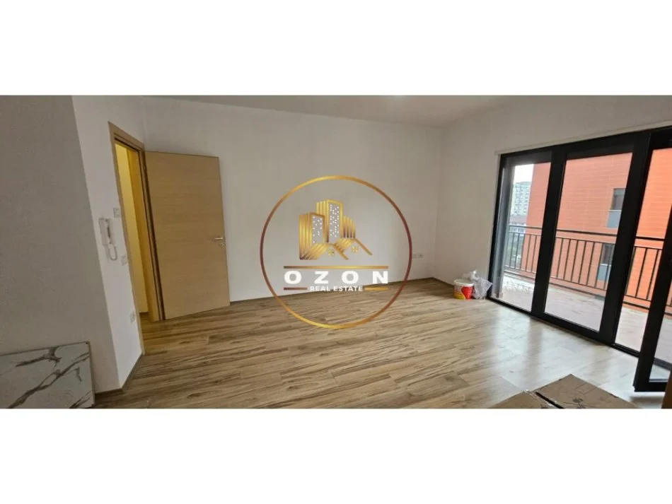 Apartament 2+1+2 për Qira tek Green City Astir!
