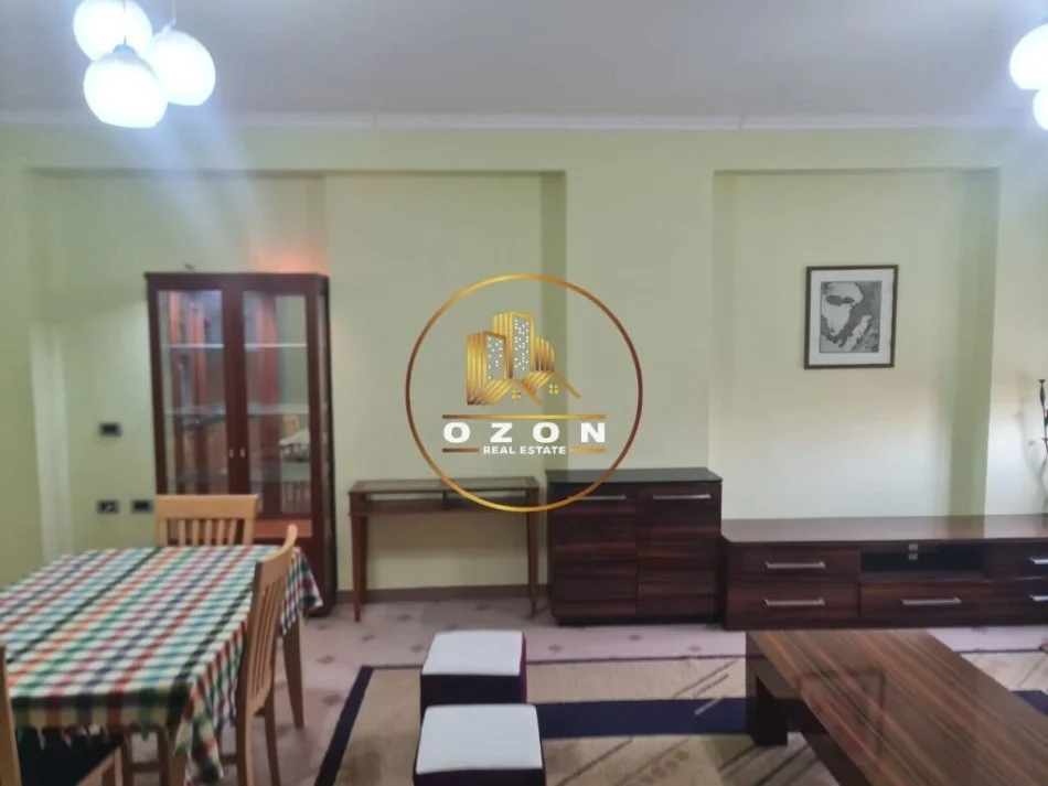 Apartament 1+1 me Qira pranë Bllokut Ambasadave!