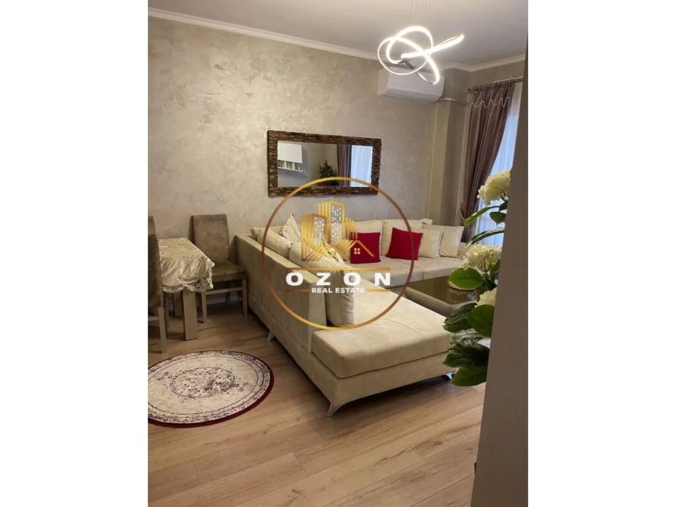 Apartament për Qira tek Kopshti Botanik!