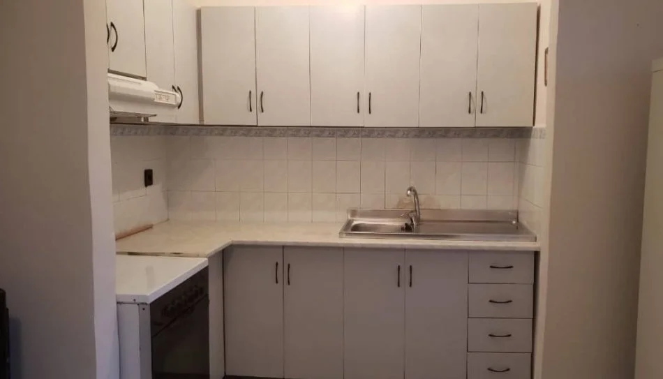 Tirane, shitet apartament 2+1+Ballkon Kati 5, 74 m² 88.000 € (Allias)