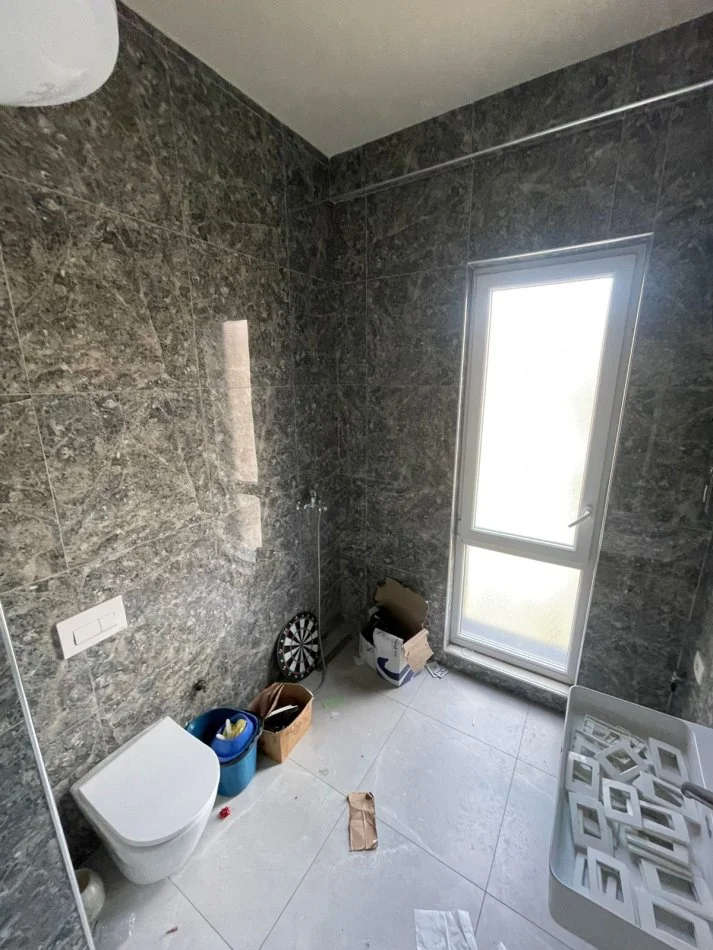 Tirane, shitet apartament 2+1+Ballkon Kati 6, 110 m² 250.000 € (Square 21)