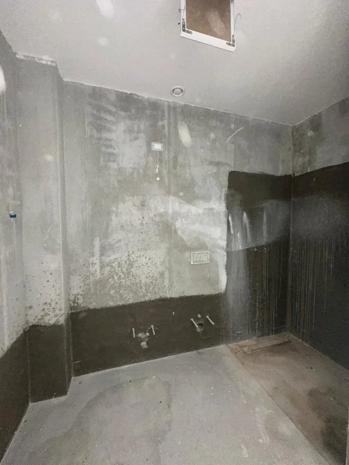 Tirane, shitet apartament 3+1+Ballkon Kati 5, 187 m² 550.000 € (Lake View)