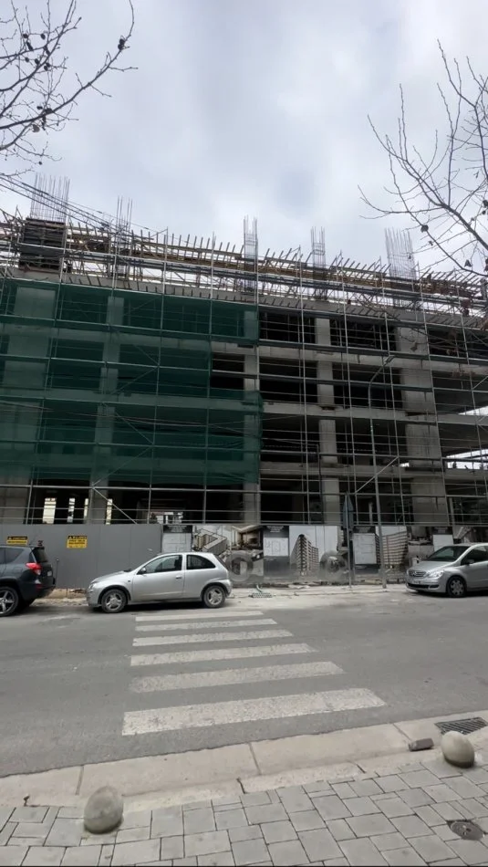 Tirane, shitet apartament 1+1 Kati 8, 61 m² (don bosko)