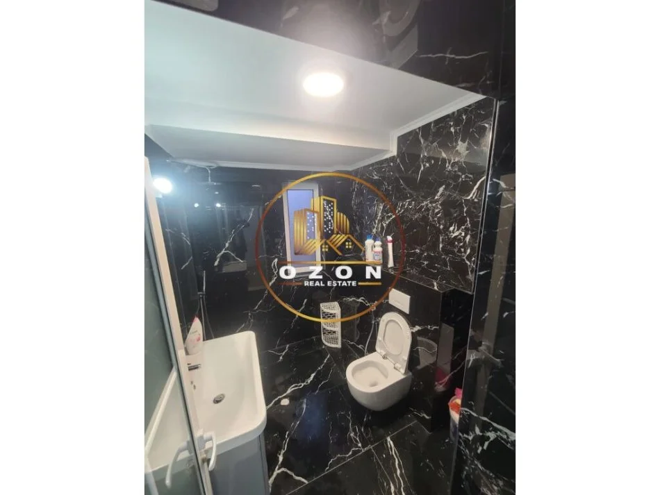 Apartament për Shitje pranë Shkollës 4 Dëshmorët !