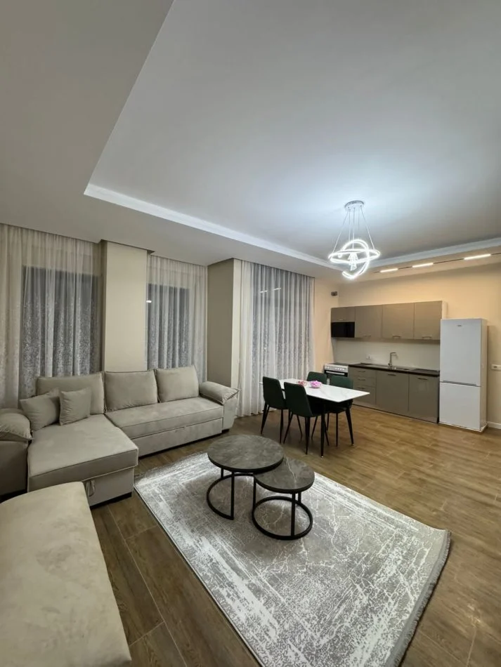 Tirane, jepet me qera apartament 2+1 Kati 2, 93 m² 600 € 