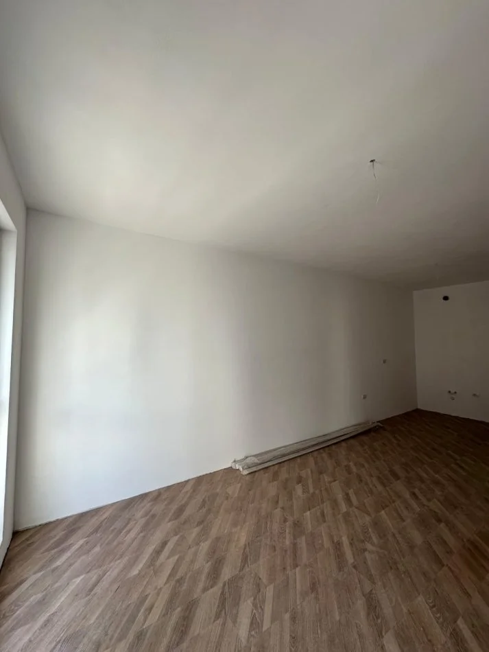 Tirane, shitet 2+1+Ballkon Kati 4, 83 m² 81.634 € (Univers City)