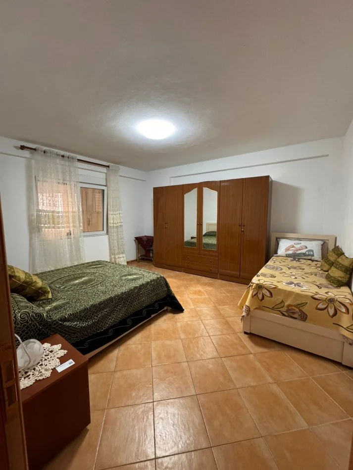 Durres, shitet apartament 1+1+Aneks+Ballkon Kati 3, 95 m² 105.000 € (Markata, Durres)