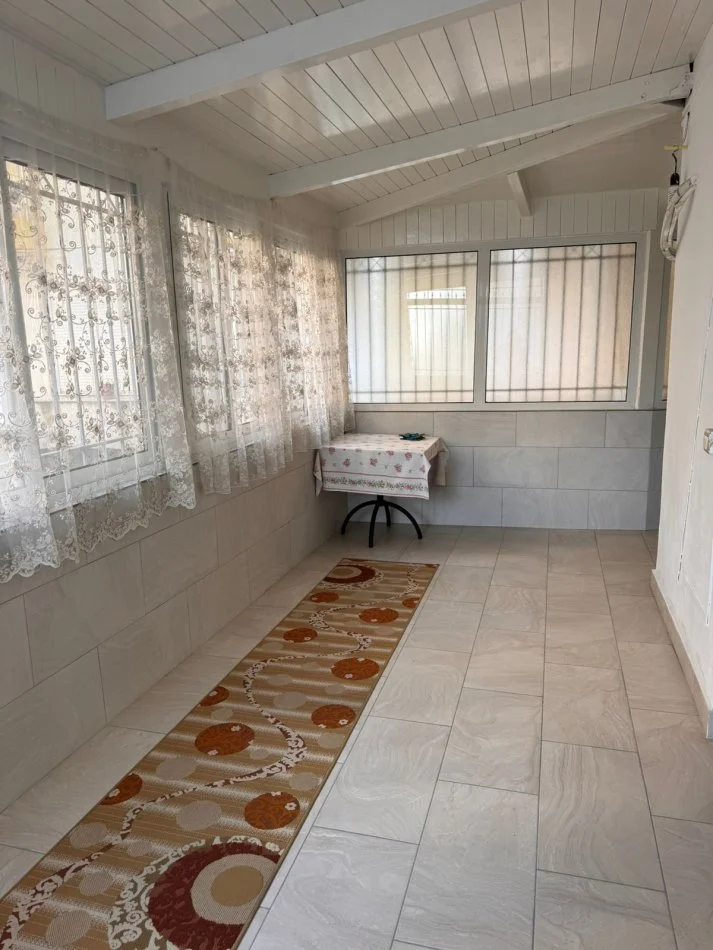 Durres, shitet apartament 1+1+Aneks+Ballkon Kati 3, 95 m² 105.000 € (Markata, Durres)