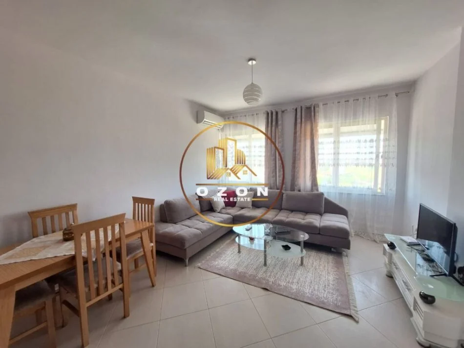 Apartament 2+1 për Qira në Astir !