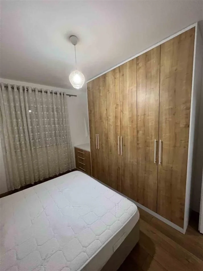 Tirane, jepet me qera apartament 1+1 Kati 2, 64 m² 450 € (Astir)