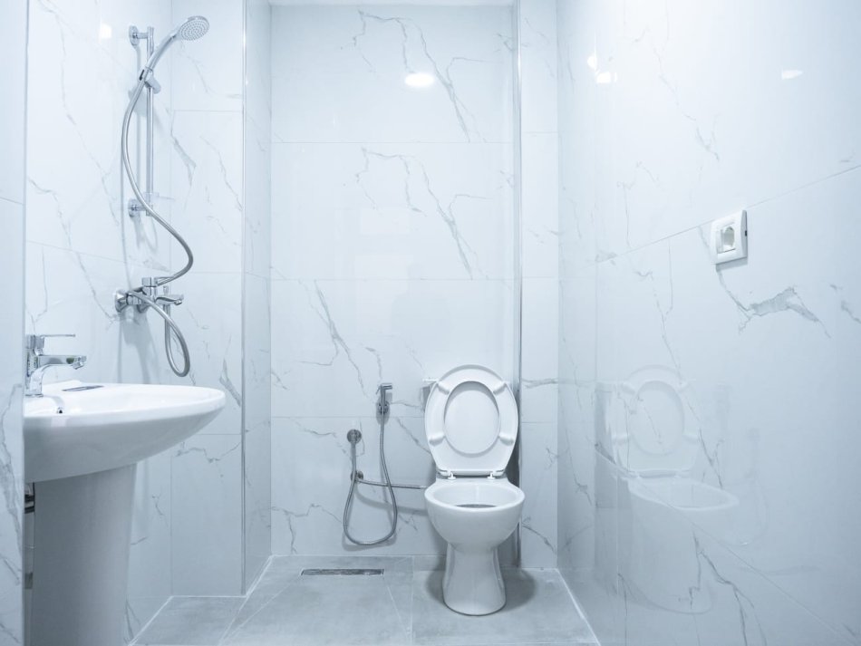 Tirane, jepet me qera apartament 3+1+Ballkon Kati 5, 100 m² 1.000 € (Sheshi Willson)
