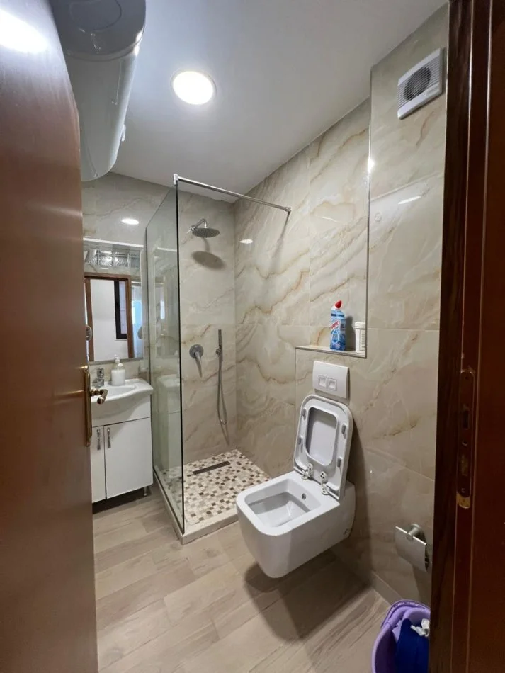 Tirane, jepet me qera apartament 2+1 Kati 6, 64 m² 600 € (Don Bosko)