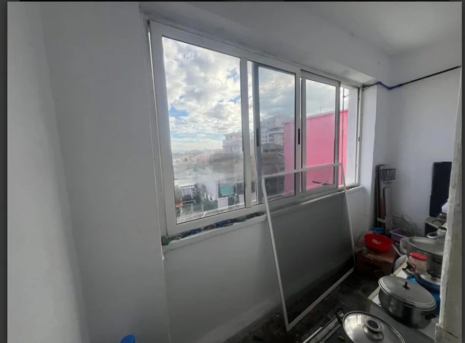 Durres, shitet apartament 2+1+Aneks Kati 4, 75 m² 85.000 € (Valapark)