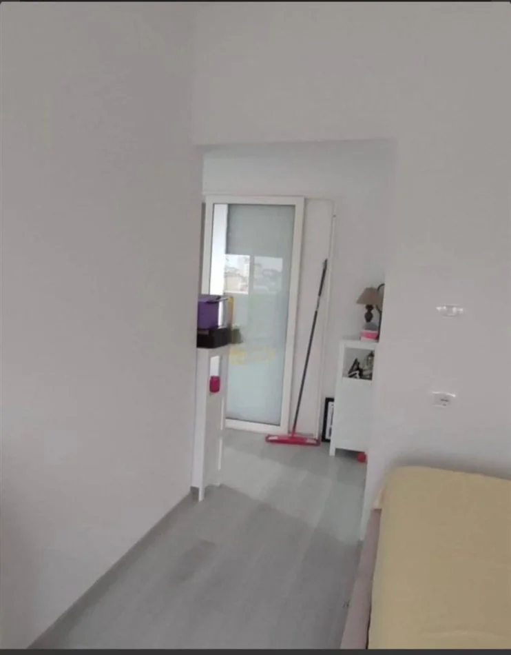Tirane, shitet apartament 3+1+Ballkon Kati 6, 70 m² 140.000 € (NJAZI MEKA)