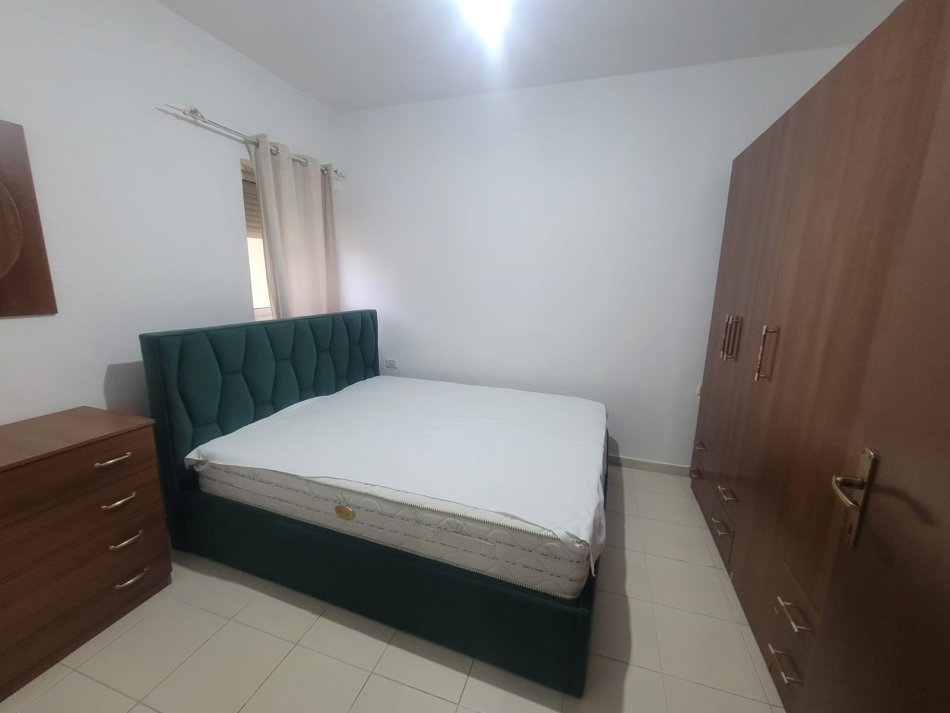 Tirane, jepet me qera 1+1+Aneks+Ballkon Kati 7, 50 m² 430 € (Fusha e Aviacionit)