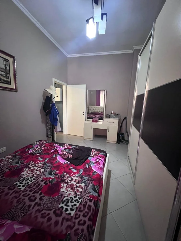 Tirane, shitet apartament 2+1 Kati 8, 145.000 € (Astir, prane Bar Artistit)