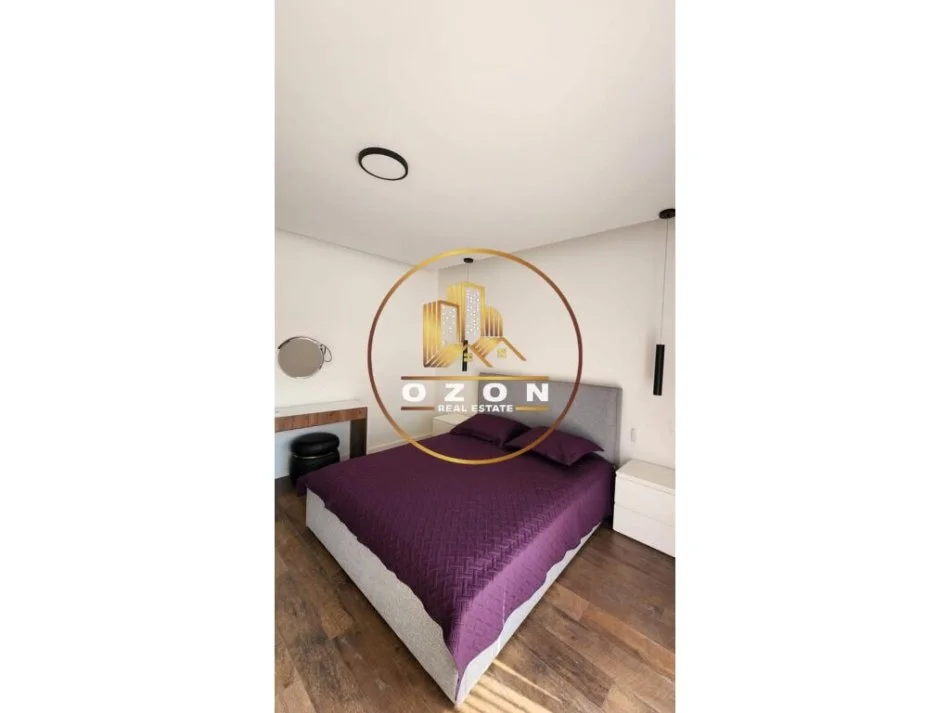 Apartament 3+1+2 për Qira në Rrugën Elbasanit!