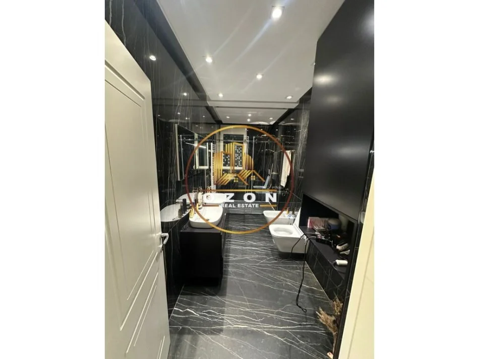 Apartament 3+1+2 për shitje tek Kodra e Diellit (Eleonora) !