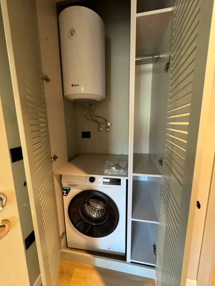 Durres, shitet apartament 1+1+Aneks+Ballkon Kati 1, 90 m² 165.000 € (Rruga Pavaresia)