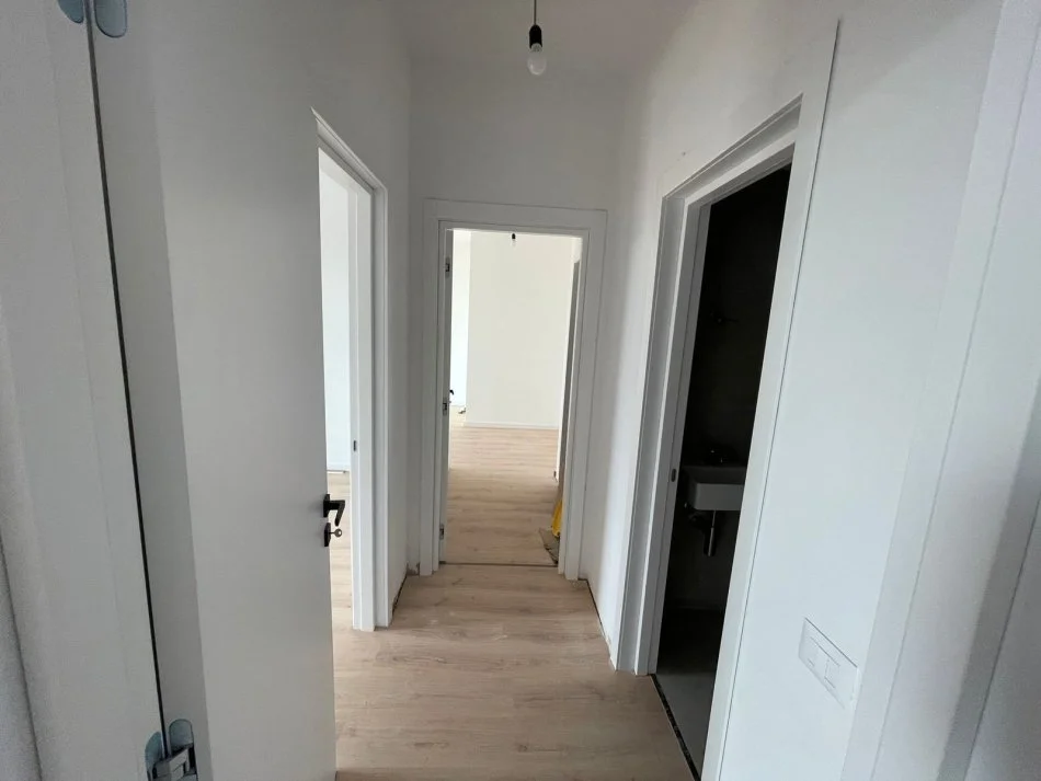 Tirane, jepet me qera zyre Kati 6, 127 m² 1.200 € (Parku Olimpik) Altana Residence