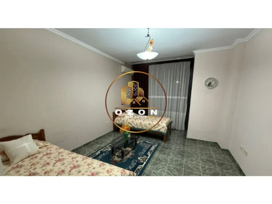 APARTAMENT PER QIRA 2+1+2 TEK 21 DHJETORI!
