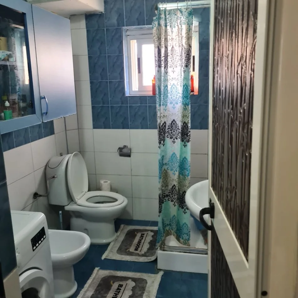 Durres, shitet apartament 2+1+Aneks+Ballkon Kati 4, 85 m² 125.000 € (Bulevard, Durres)