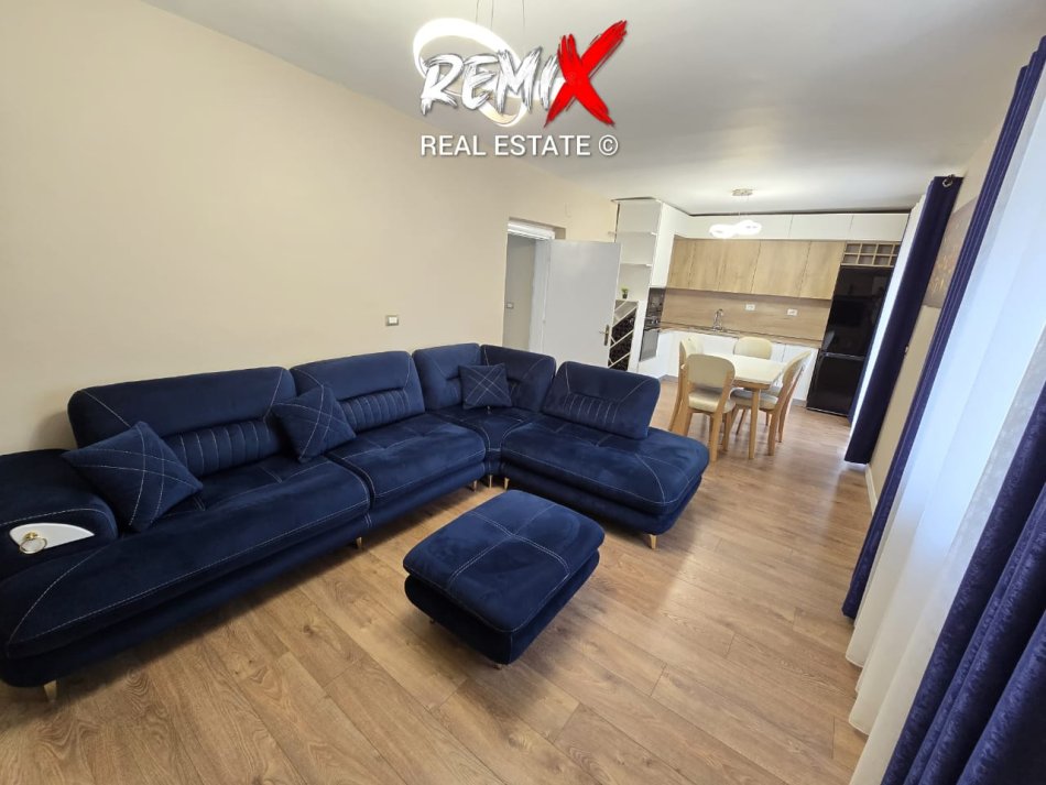 Durres, shitet apartament 2+1+Aneks+Ballkon Kati 3, 92 m² 125.000 €