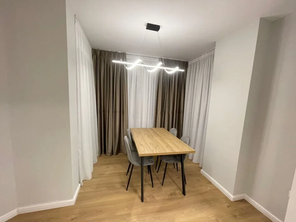 Tirane, shitet apartament 1+1 Kati 5, 65 m² 135.000 € (Komuna e Parisit)