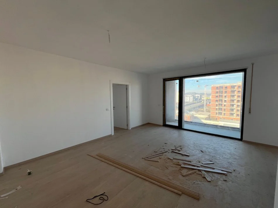 Tirane, shes apartament 2+1+Ballkon Kati 5, 118 m² 170.000 € (AKSES TIRANA)