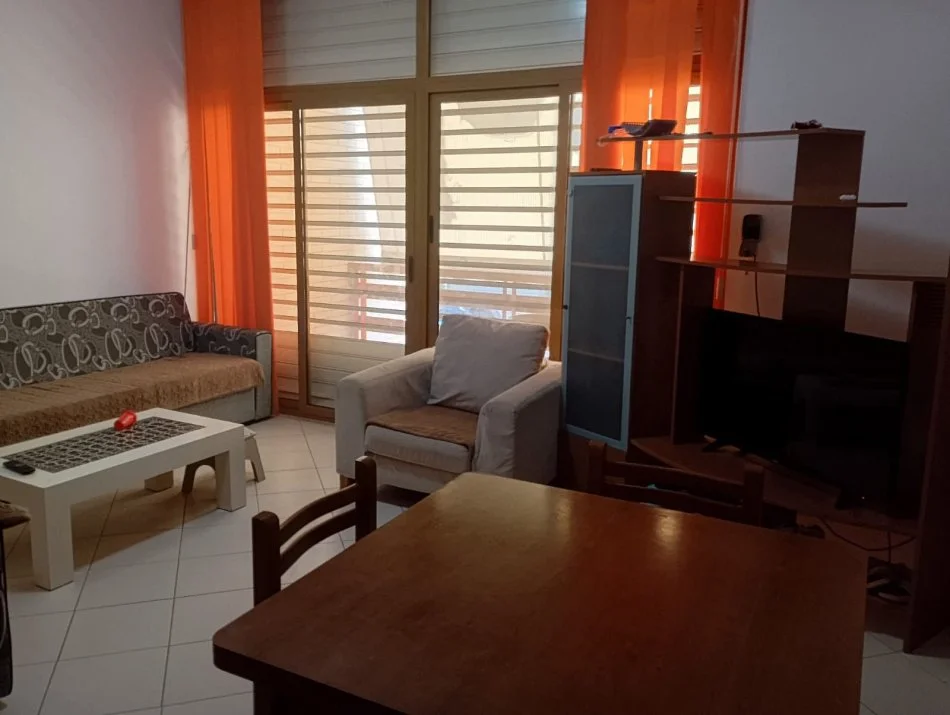 Durres, shitet apartament 2+1+Aneks+Ballkon Kati 1, 90 m² 145.000 € (Golem)