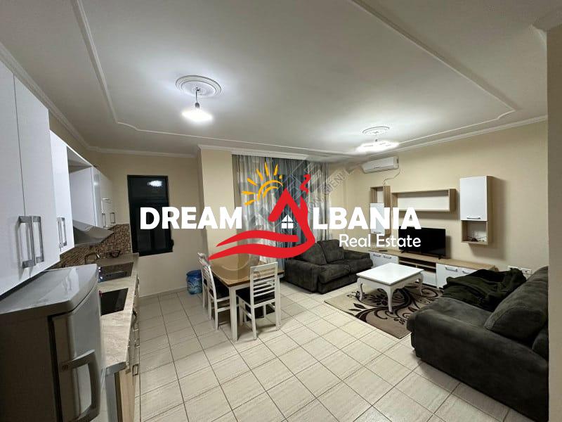 Tirane, jepet me qera apartament 1+1+Ballkon Kati 2, 70 m² 510 € (Prane UNIK Hotel)