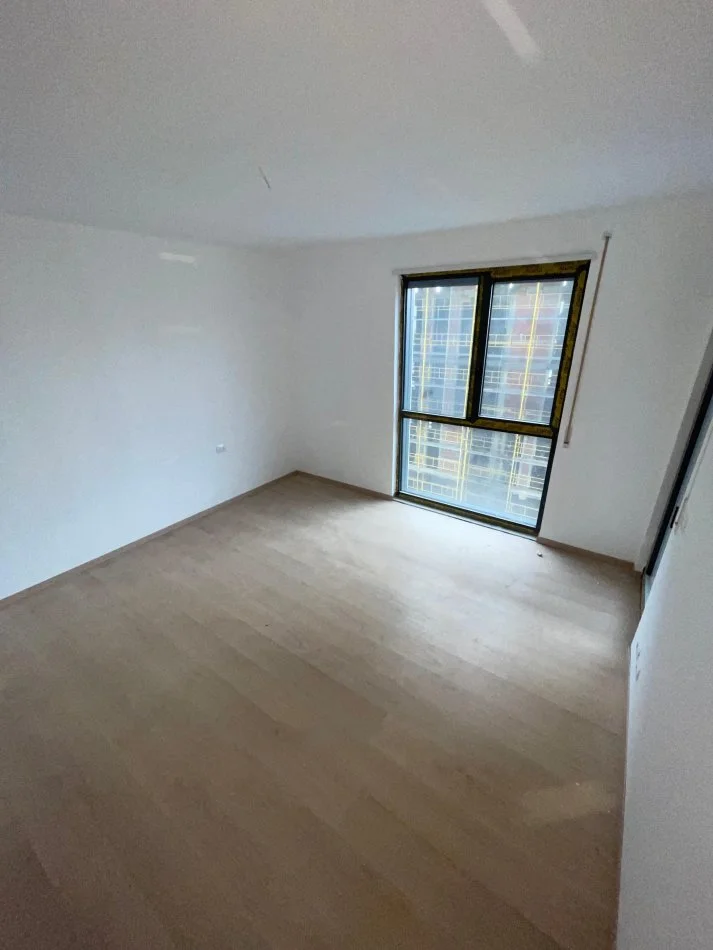 Tirane, shitet apartament 2+1+Ballkon Kati 5, 117 m² (Akses Tirana)