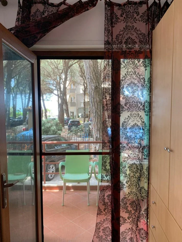 Golem, jepet me qera apartament 2+1+Ballkon Kati 1, 70 m² 350 € (Pishat e Buta)