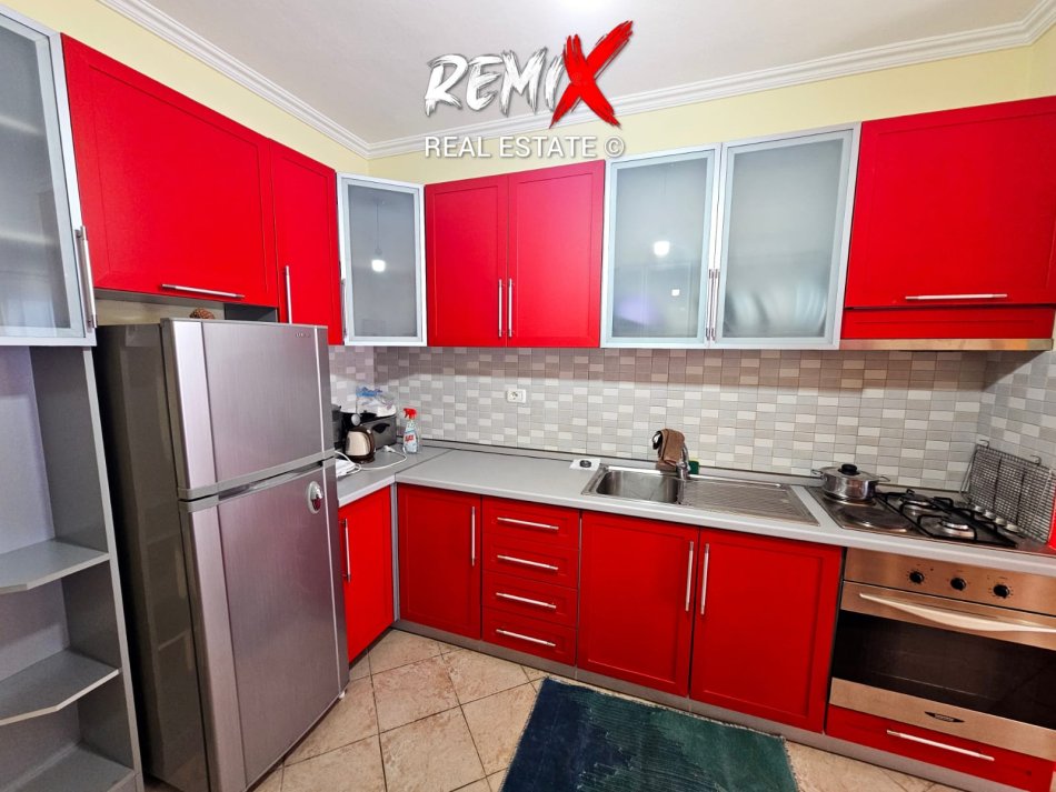 Shkembi Kavajes, shitet apartament 2+1+Aneks+Ballkon Kati 4, 77 m² 90.000 € 