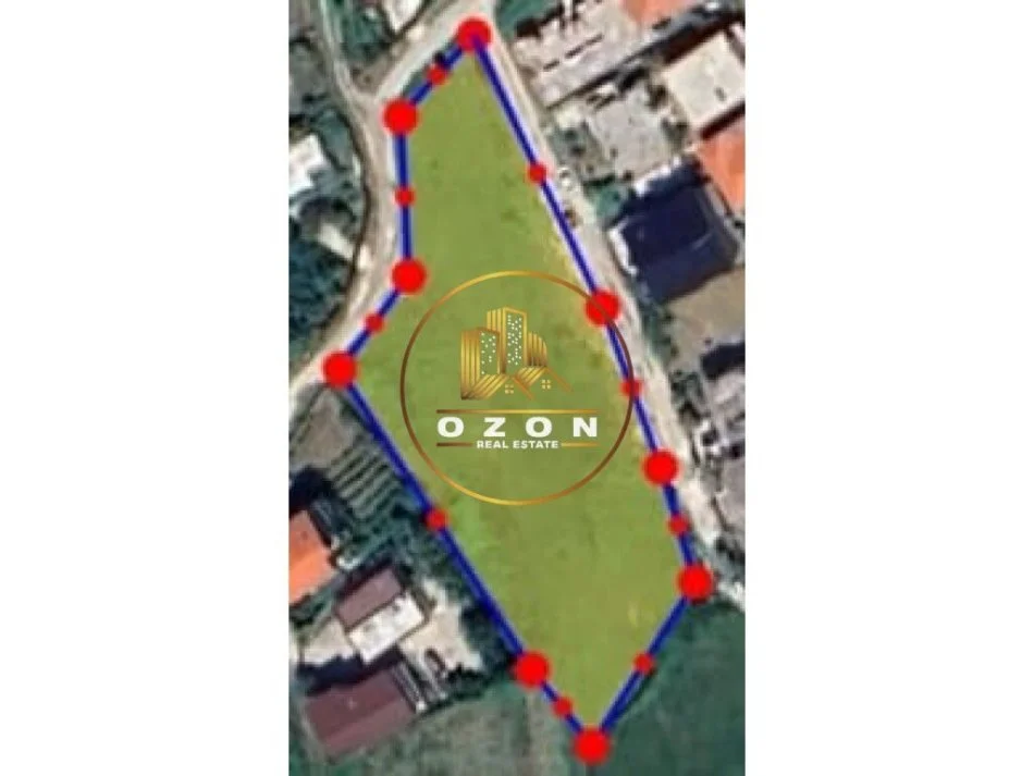 Shitet tokë me sipërfaqe 2770 m² në zonën e Saukut, Tiranë, pranë Senatoriumit.