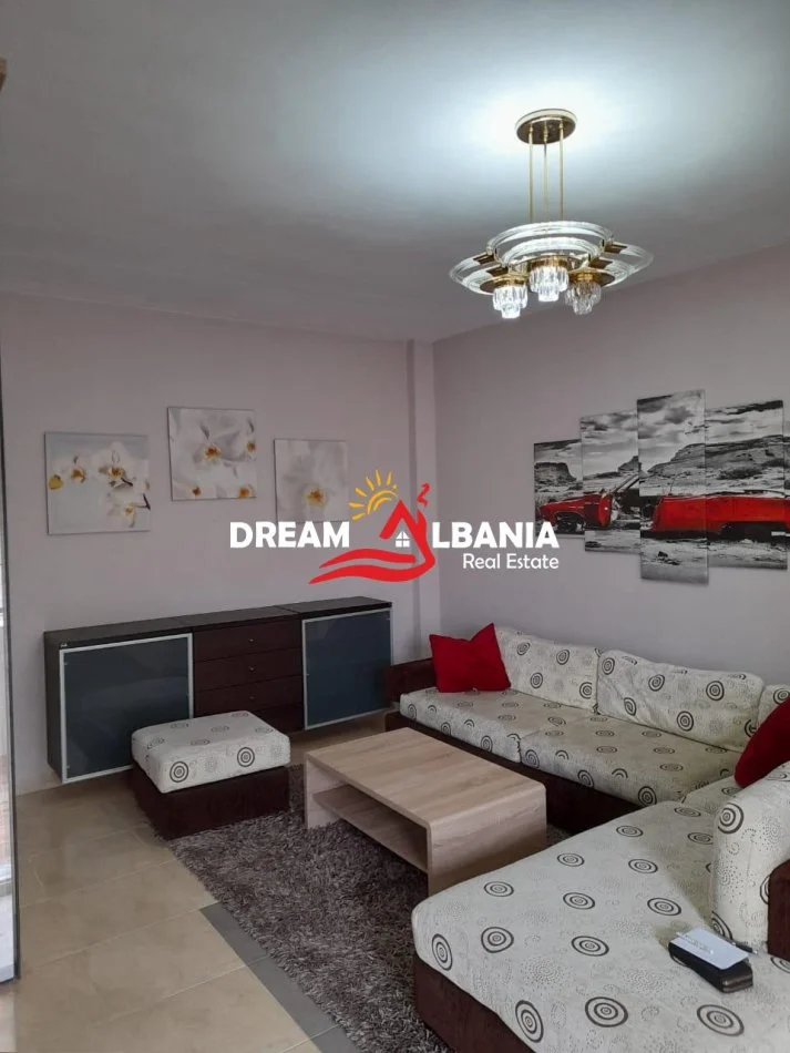 Tirane, jepet me qera apartament 2+1 Kati 2, 90 m² 500 € (Sauk)
